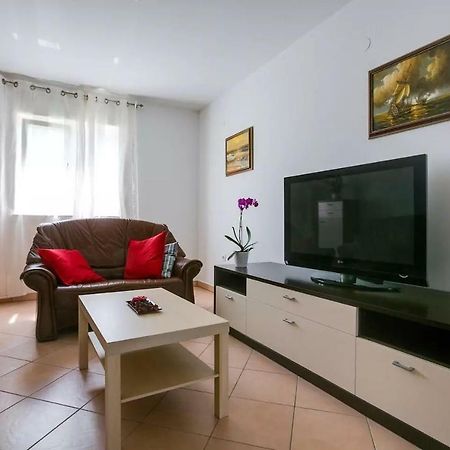 Apartment Vitalia 2+2 Poreč Eksteriør bilde