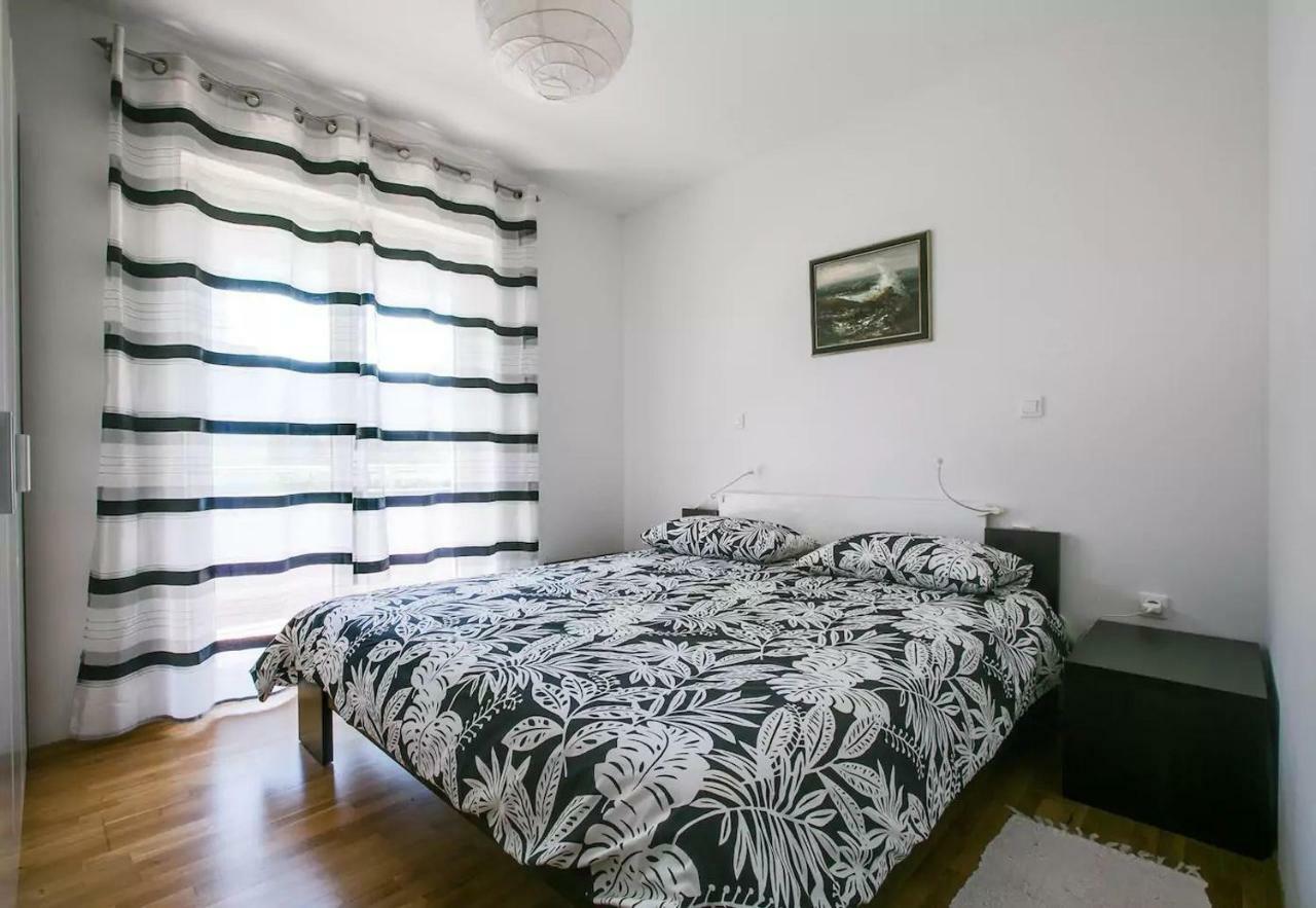 Apartment Vitalia 2+2 Poreč Eksteriør bilde