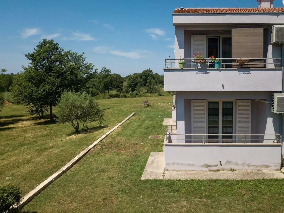 Apartment Vitalia 2+2 Poreč Eksteriør bilde