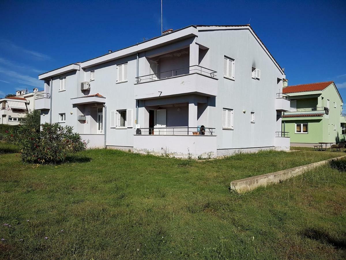 Apartment Vitalia 2+2 Poreč Eksteriør bilde